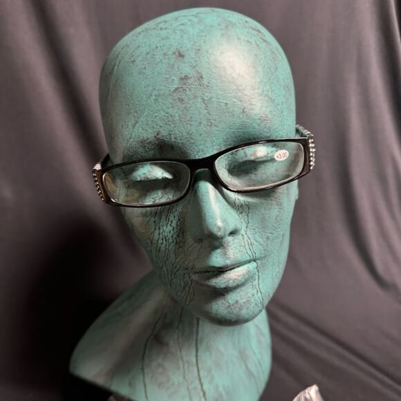 NIB Bundle of 4 +3.00 Readers - Picture 2 of 5